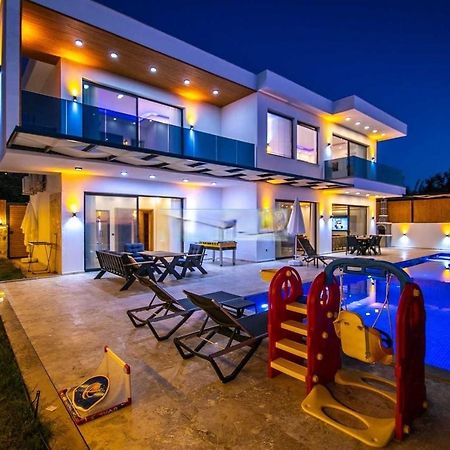 Villa Lycian-Kalkan 3 Bedroom-2 Jakuzzies-Sauna-Turkish Hamam-Huge Private Pool And Lovely Garden Kaș Exterior foto