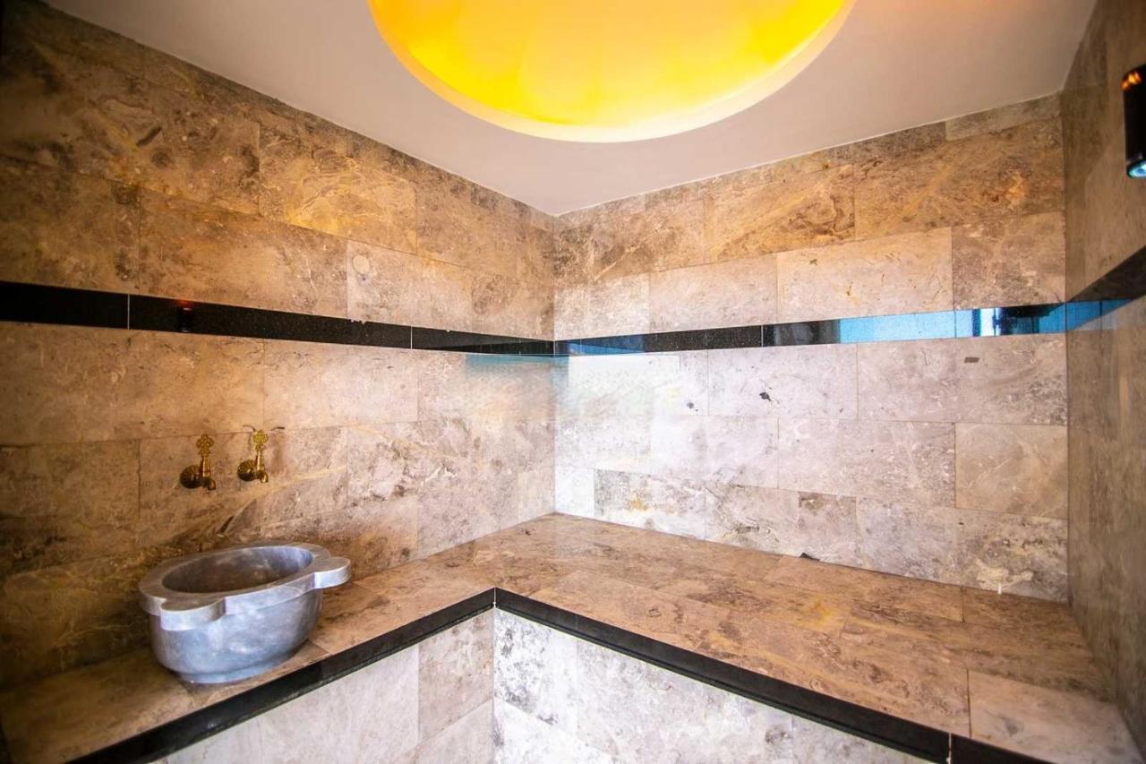 Villa Lycian-Kalkan 3 Bedroom-2 Jakuzzies-Sauna-Turkish Hamam-Huge Private Pool And Lovely Garden Kaș Exterior foto
