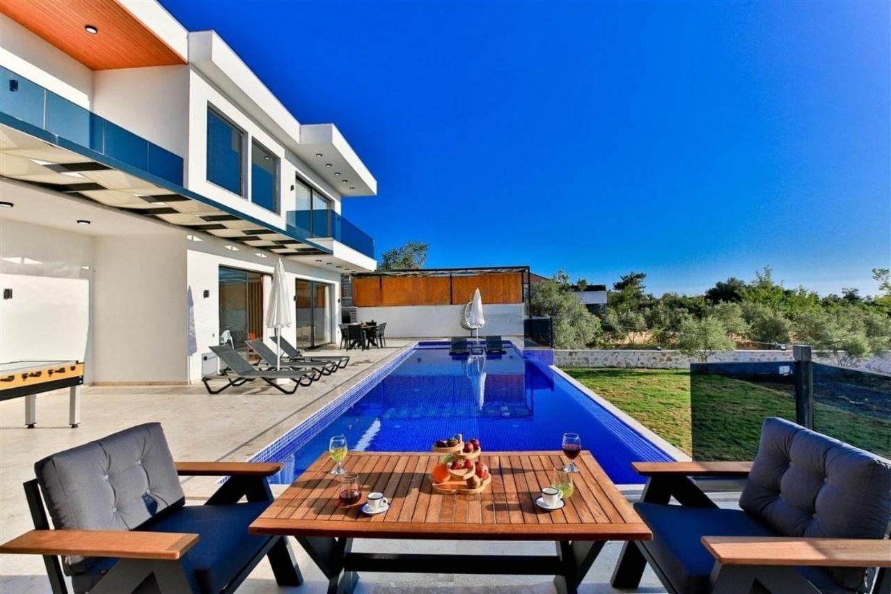 Villa Lycian-Kalkan 3 Bedroom-2 Jakuzzies-Sauna-Turkish Hamam-Huge Private Pool And Lovely Garden Kaș Exterior foto